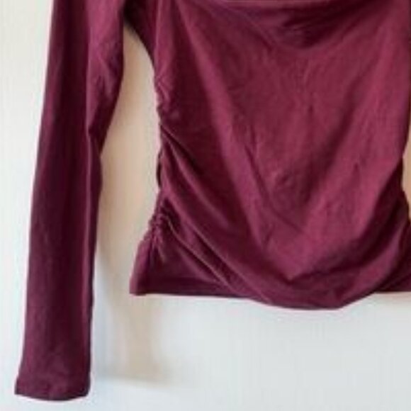 Maroon burgundy Long Sleeve Top❤ - Picture 3 of 3